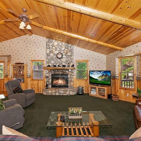 Teakwood - 3-Br Spa, Fire Pit, Quiet, Ac, Centrally Located Villa Big Bear Lake Exterior foto