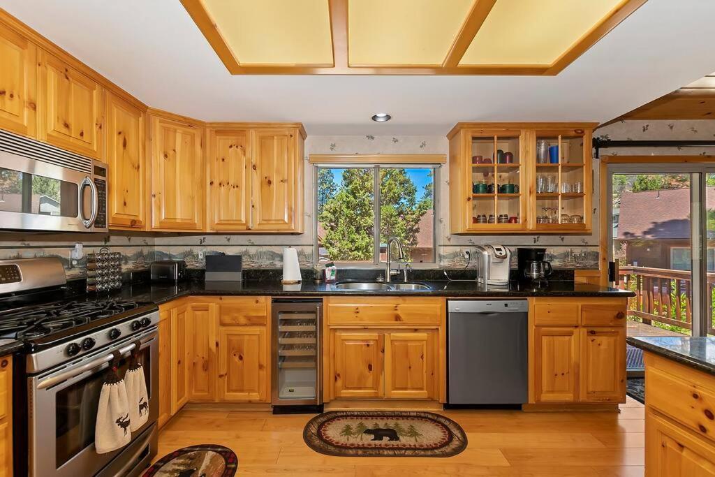 Teakwood - 3-Br Spa, Fire Pit, Quiet, Ac, Centrally Located Villa Big Bear Lake Exterior foto