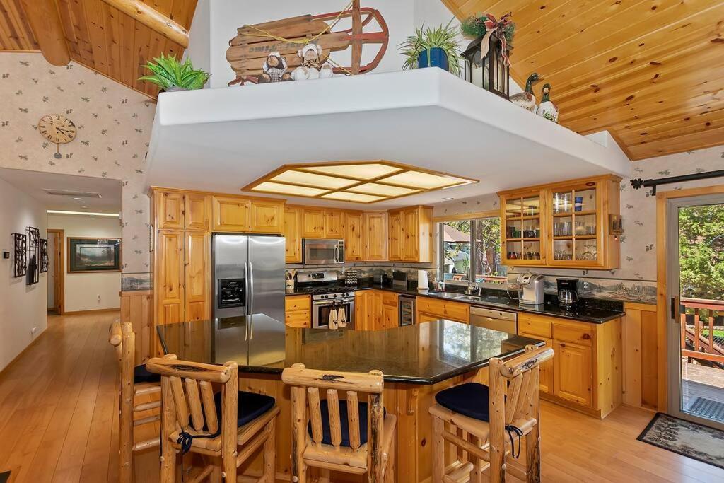 Teakwood - 3-Br Spa, Fire Pit, Quiet, Ac, Centrally Located Villa Big Bear Lake Exterior foto