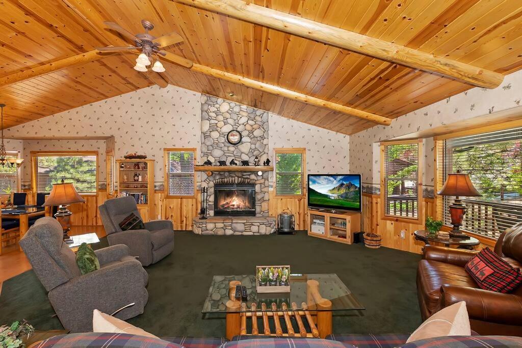 Teakwood - 3-Br Spa, Fire Pit, Quiet, Ac, Centrally Located Villa Big Bear Lake Exterior foto