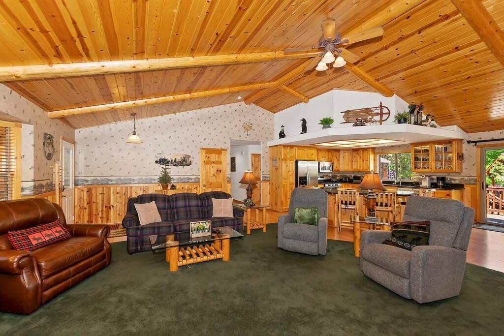 Teakwood - 3-Br Spa, Fire Pit, Quiet, Ac, Centrally Located Villa Big Bear Lake Exterior foto